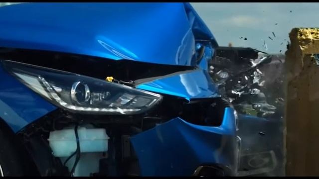 Краш тест Hyundai Solaris с участием человека 2017 смотреть онлайн