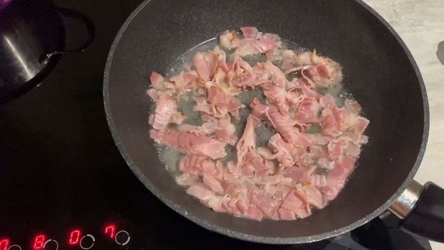 Паста карбонара дома! Простой рецепт!Быстрая паста с беконом! смотреть онлайн