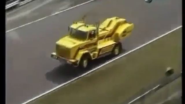 Грузовики с реактивными двигателями смотреть онлайн