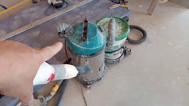 строительный пылесос на радиоуправлении