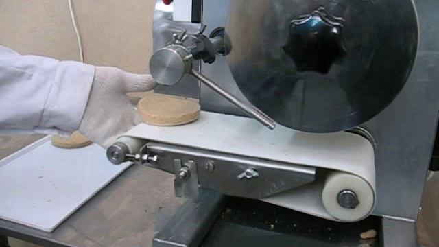 Автомат котлетный для производства котлет и гамбургеров ИПКС-123Гм смотреть онлайн