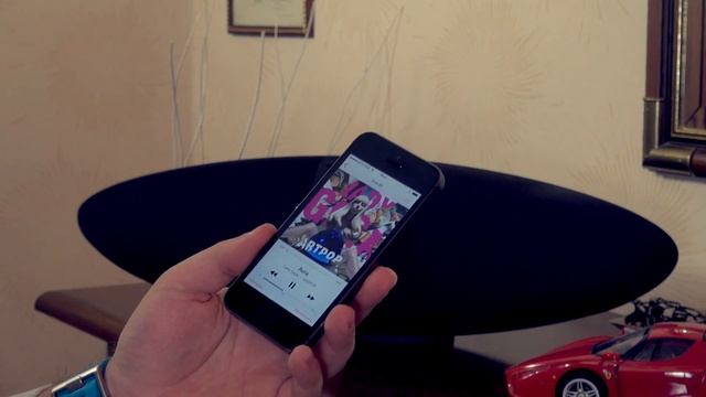 B&W Zeppelin Air - полный обзор с Lady Gaga (ну почти) смотреть онлайн