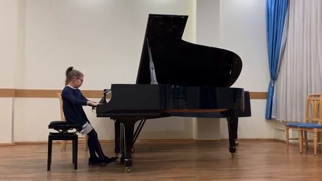 Масеева Серафима, 9 лет. Ходош «Красная шапочка» смотреть онлайн