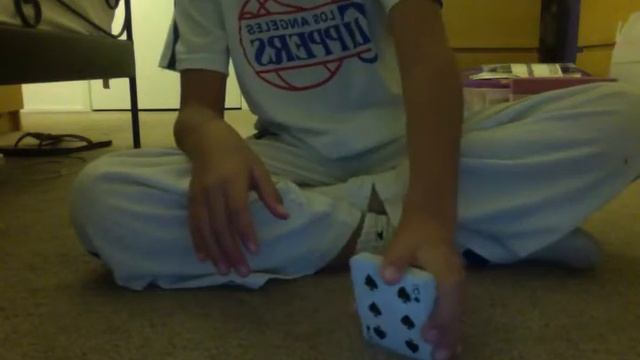 the jumping jacks card trick-tutorial смотреть онлайн