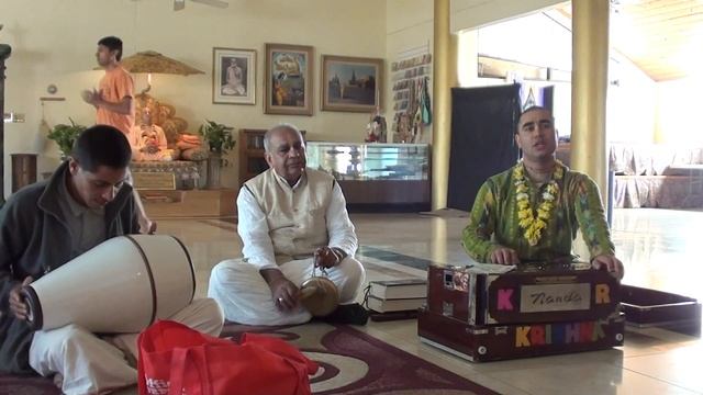 Maha Mantra- Krishna Prasad Das смотреть онлайн