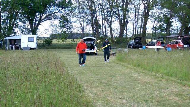 BRUTAL RC SPEED !!! NEW "VENOM" SETUP !!! VERY VERY FAST !!! ELECTRIC RC MODEL SPEEDER FLIGHT DEM смотреть онлайн