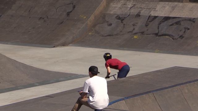 Рубен Саркисян - Oxelo Freestyle Scooter Contest в Алтуфьево смотреть онлайн