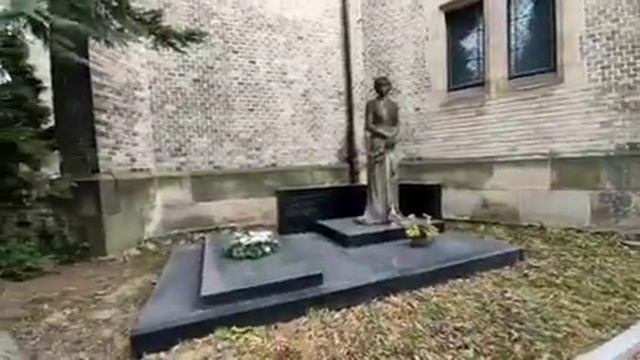 Кладбище ВИНОГРАДЫ Прага обзор смотреть онлайн