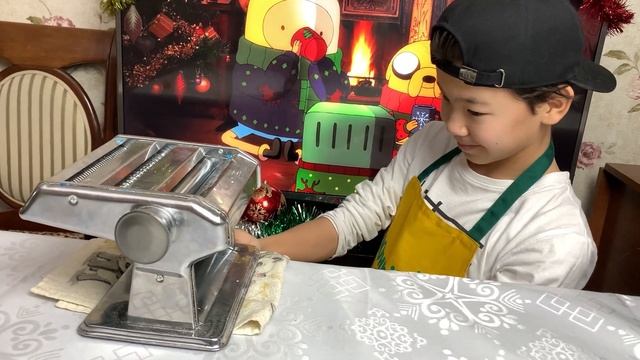 ДОМАШНИЕ ПЕЛЬМЕНИ. ИДЕАЛЬНОЕ ТЕСТО и СОЧНАЯ НАЧИНКА! смотреть онлайн