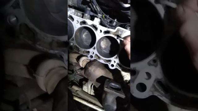 Как просто удалить остатки герметика от прокладки ГБЦ БМВ. смотреть онлайн