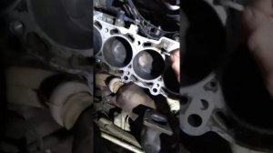 Как просто удалить остатки герметика от прокладки ГБЦ БМВ.