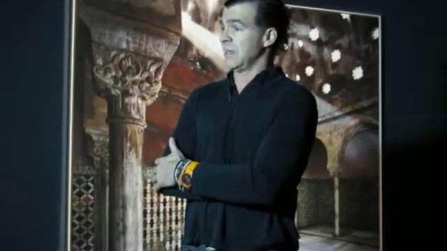 El fotógrafo Fernando Manso, en la presentación de su exposición UNA VISIÓN INÉDITA DE LA ALHAMBRA смотреть онлайн
