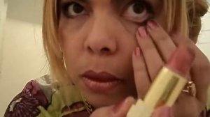 Как быстро и легко вытащить соринку из глаза