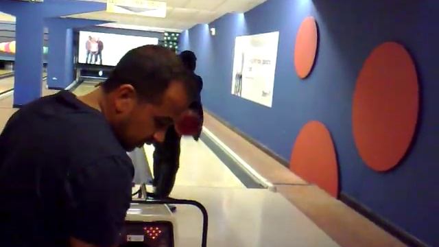 VUe cinema bowling смотреть онлайн