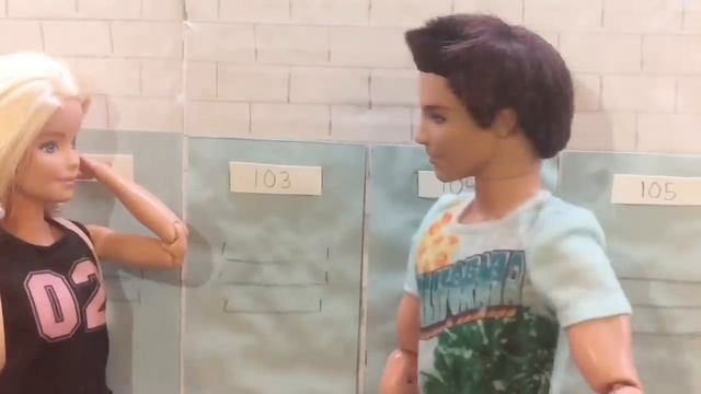 Emily and Friends: Love-Struck! ❤️ Pt.1 (Ep.7) - Barbie Doll Videos смотреть онлайн