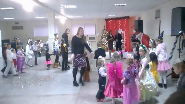 Новогодний утренник 27-12-2015 Воскресная школа ЦРХ смотреть онлайн