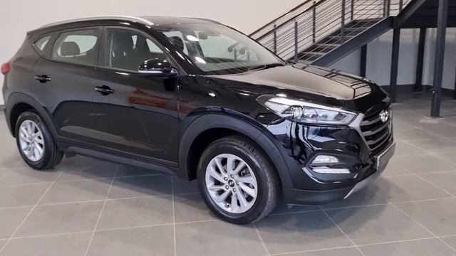 Hyundai TUCSON GDi Blue Drive SE Https://www.sjraynercars.co.uk/