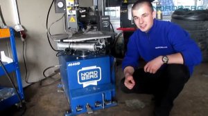 Шиномонтажный автоматический станок Nordberg 4640ID для легкового транспорта с третьей рукой