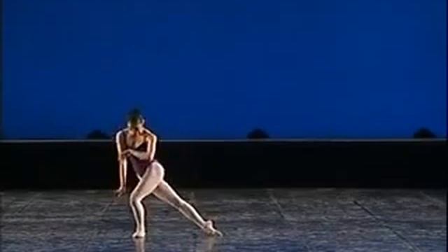 Basic Dance Skills - Student Demo by Tang Shiyi 唐诗逸 : 古典舞技巧组合(第八届桃李杯) смотреть онлайн