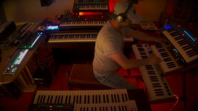 Prophet 08 / Grandmother / Mopho / SE-02 Berlin School Soundscapes смотреть онлайн