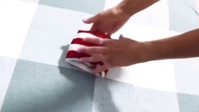 Два способа как сложить купальник смотреть онлайн