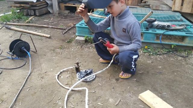 Невероятные способность мальчика!!! Сварщик 80 Lvl !!!