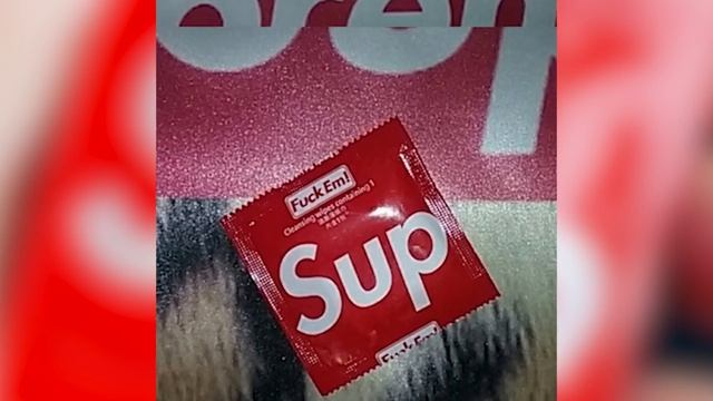 5 БЕСПОЛЕЗНЫХ / СТРАННЫХ ВЕЩЕЙ ОТ SUPREME #2 смотреть онлайн
