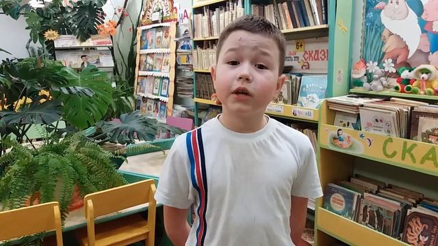 Страна читающая — Степан Невежкин читает произведение «Чудная картина» А. А. Фета смотреть онлайн