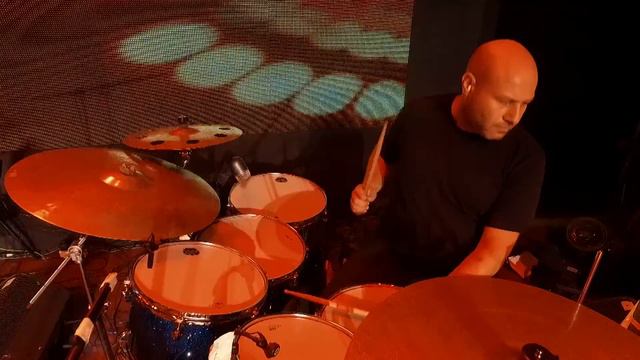 MI CHA CHA (RAFFI MANDALIAN) - BORDERLAND 2016 смотреть онлайн