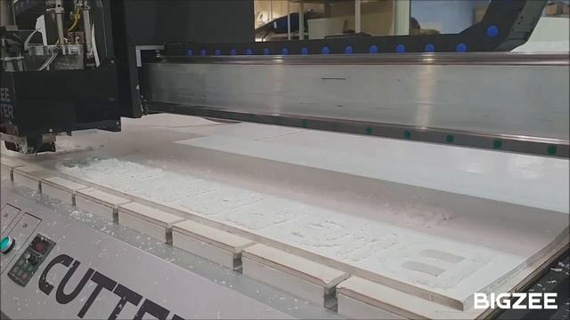 BIGZEE Cutter раскрой ПВХ 10 мм фрезой смотреть онлайн