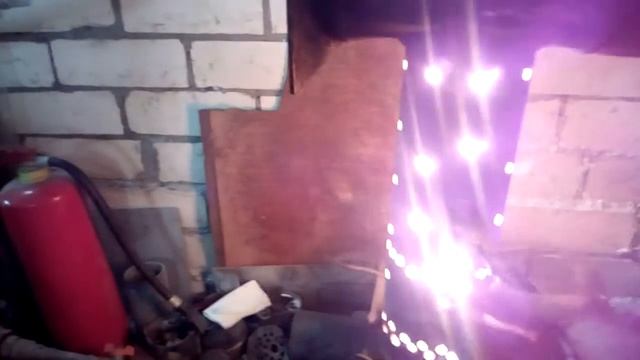 Закалка болтов в инжекторе масляной печки. смотреть онлайн