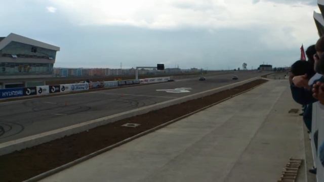 OPEL TIGRA VS BMW смотреть онлайн