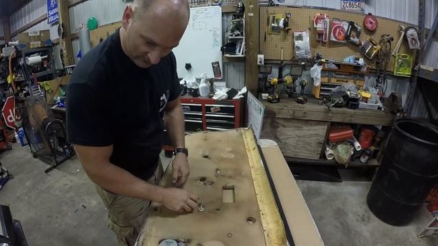 DOOR PANELS CAMA'RO'S 5.7 SBC!! (1980 Camaro 2nd Gen)