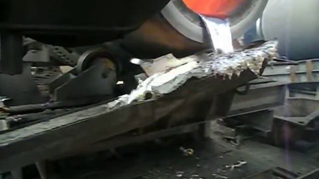 Плавка алюминия в роторной наклонной печи смотреть онлайн
