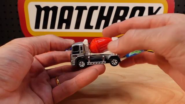 Show and Tell 32 смотреть онлайн