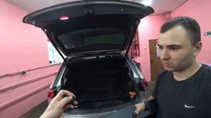 Тигуан. Установка оригинального электропривода багажного отсека.