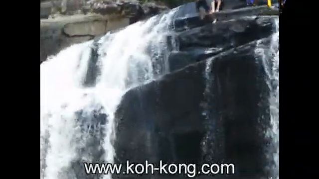 Koh-Kong-Cambodia Waterfall смотреть онлайн