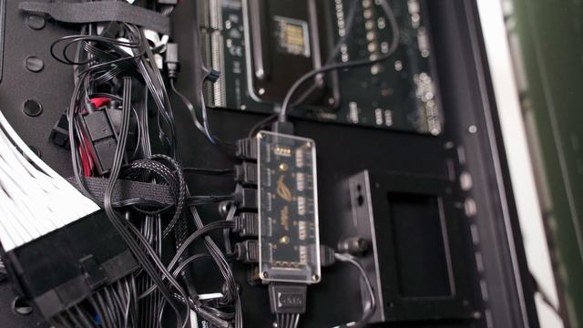 Speclux NEON Addressable RGB Strip review - A Phanteks Digital RGB Neon alternative смотреть онлайн
