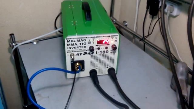 Сварочный инверторный полуавтомат Атом I 180 MIG MAG режим TIG сварка в среде аргона