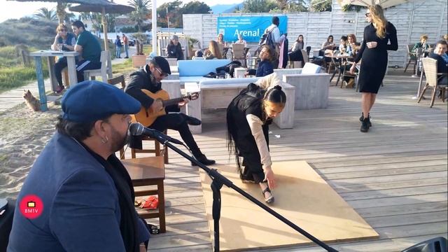 Actuación del Grupo Presencia flamenca en Chiringuito Arenal Beach Marbella смотреть онлайн