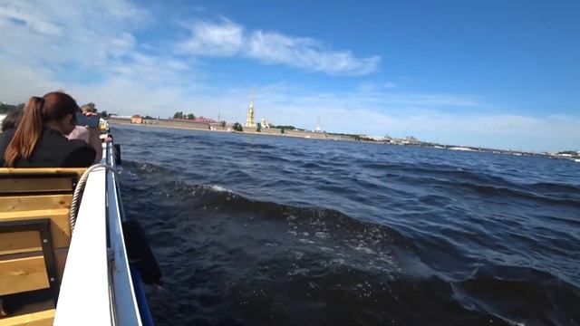 Экскурсия (целиком) 1 час по рекам и каналам возле Невы по Санкт Петербургу в июне 2021 смотреть онлайн
