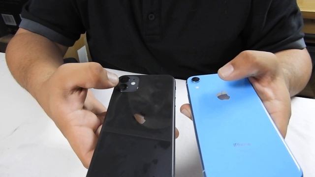 iPhone 11 Black unboxing & XR Camera NightMode Comparison смотреть онлайн