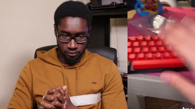 Reacting to VIRAL Keyboard TIKTOKS... смотреть онлайн