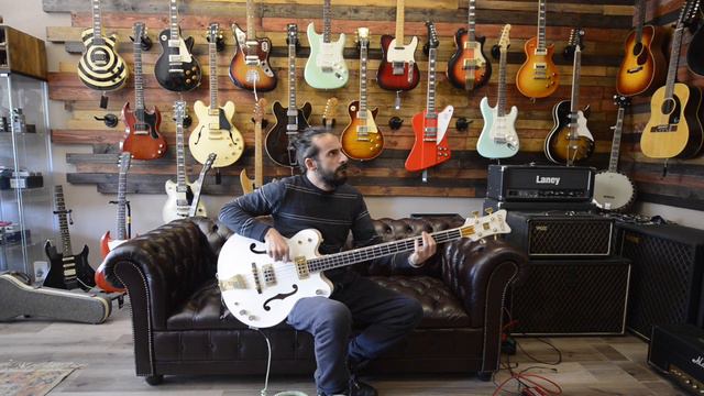 2012 GRETSCH White Falcon Bass смотреть онлайн