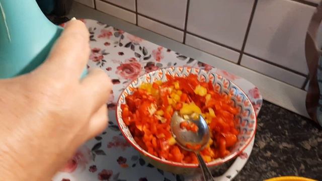 156. КАК МЫ ГОТОВИМ БАКЛАЖАНЫ. смотреть онлайн