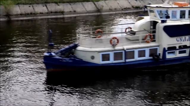 Теплоход М 266 сударыня на КиМ в районе Дмитрова 11 05 2015г смотреть онлайн