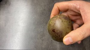 Что собой представляет плод - Маракуйя и стоит ли его покупать?