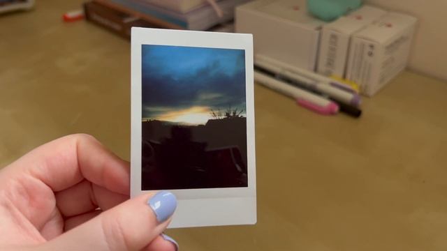 Instax Mini LiPlay Unboxing & First Pack смотреть онлайн