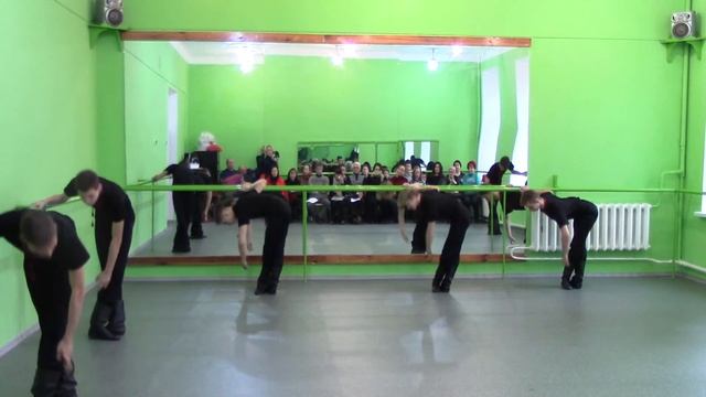 Плие-Украина, батман 1-2 вид- Польша смотреть онлайн