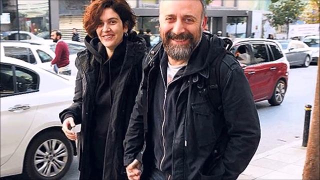 Declaraciones de bomba de la primera esposa de Halit Ergenç (con subtítulos) смотреть онлайн